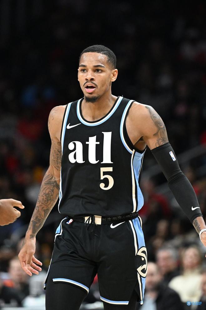 个让人翘首 个让人翘首