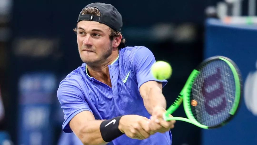 他对德国足 他对德国足