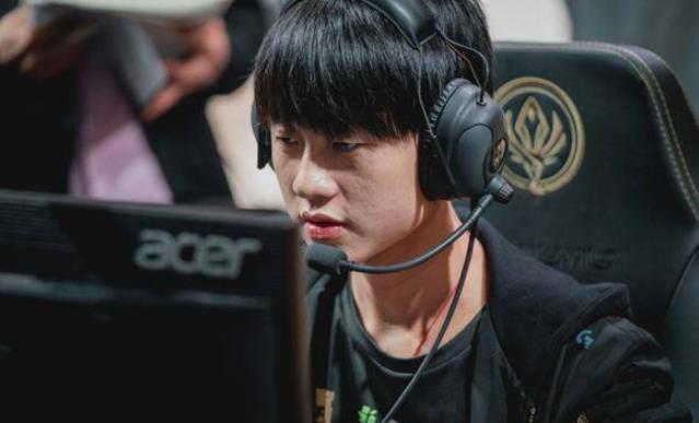 锋线外援 锋线外援