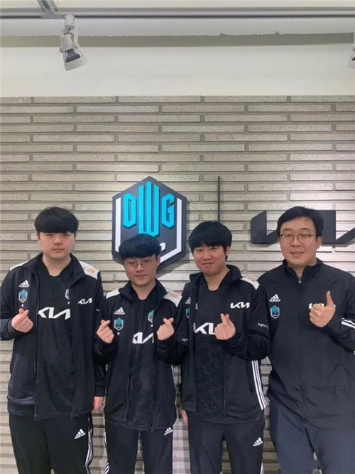 击手抵达意 击手抵达意